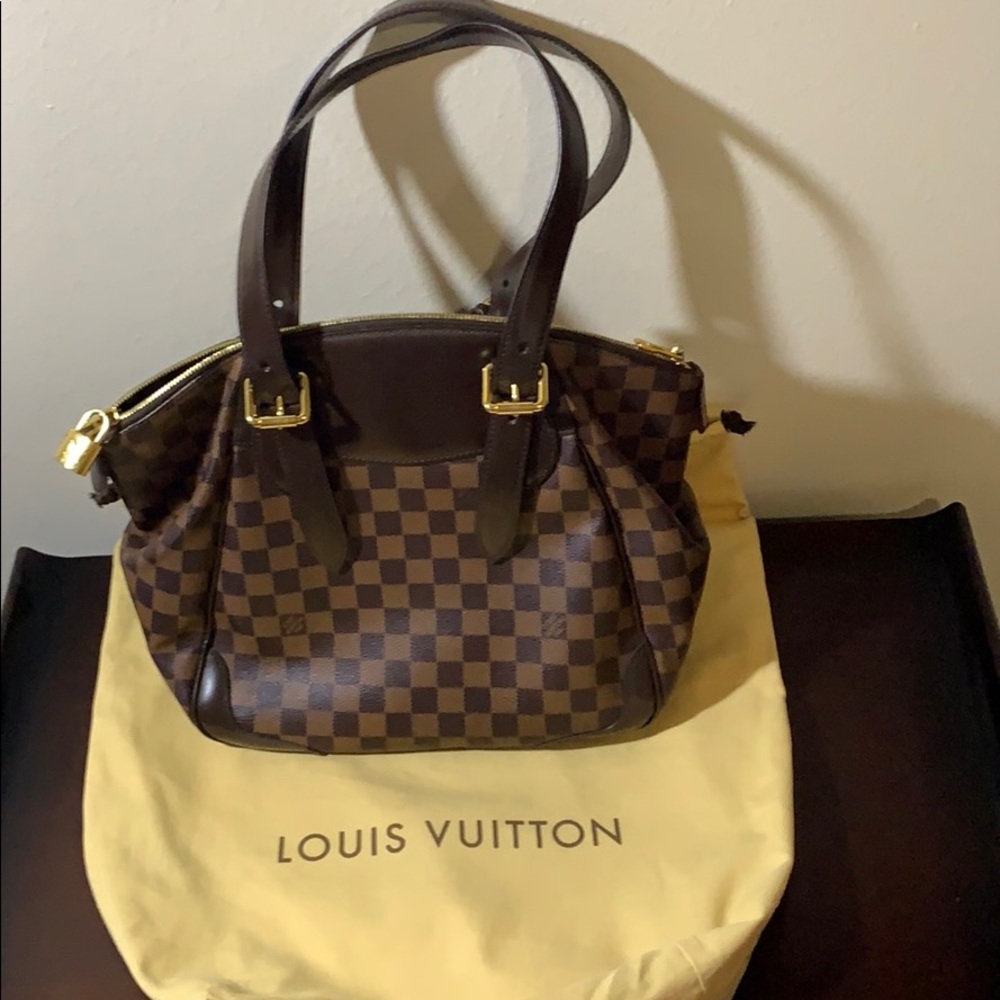 Authentic Louis Vuitton handbag